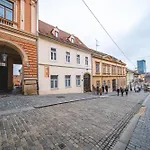 Antique Chic Zagreb
