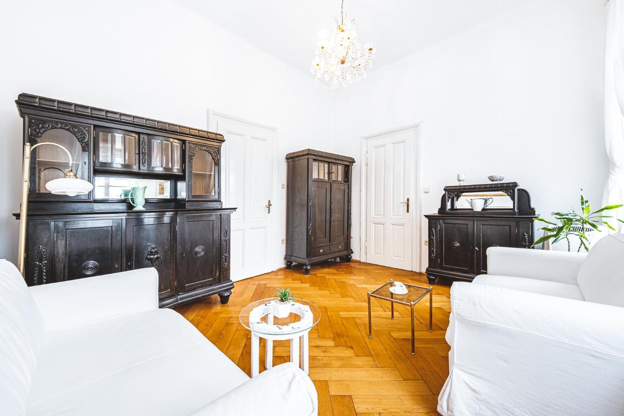 Apartma Antique Chic *