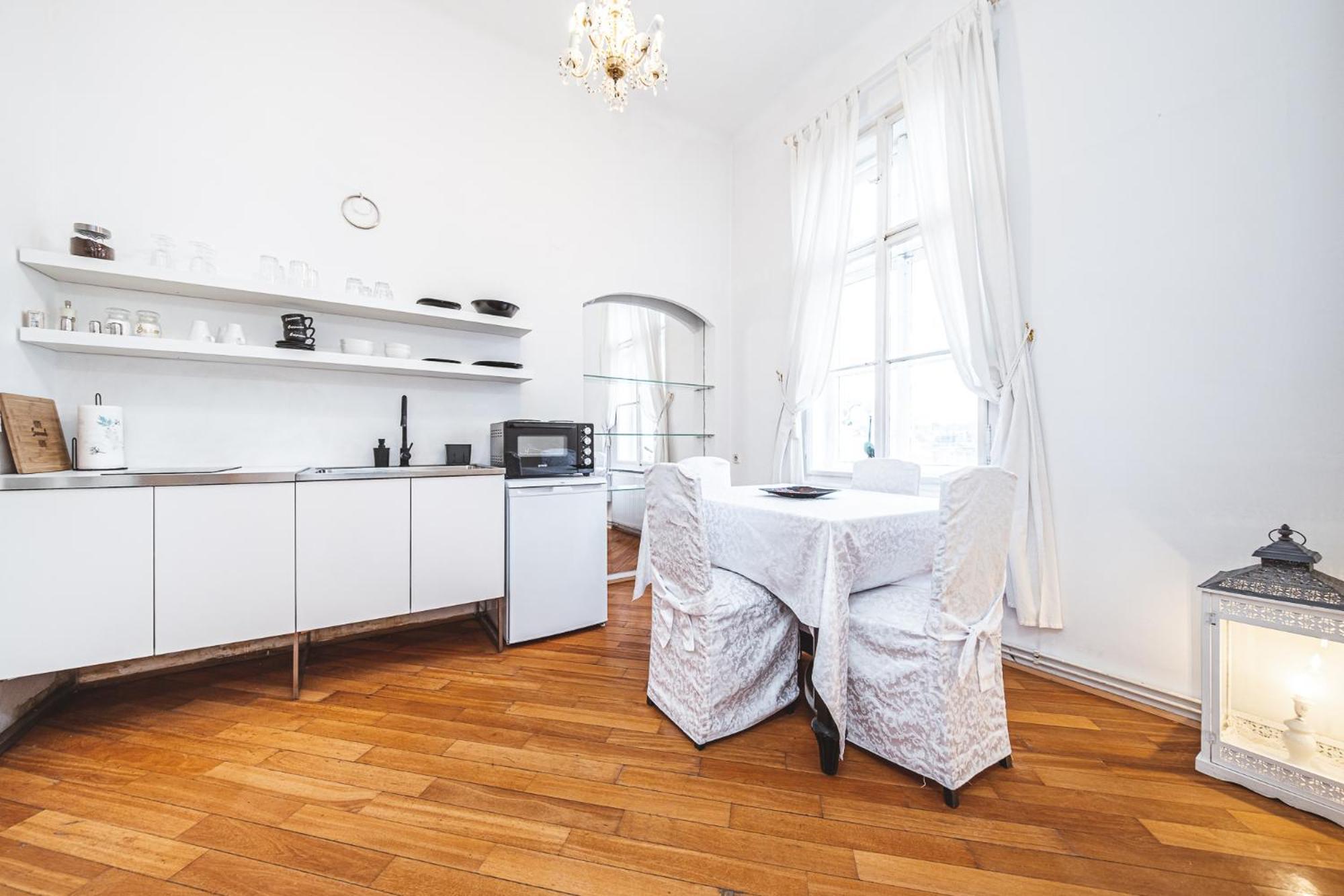 Apartma Antique Chic